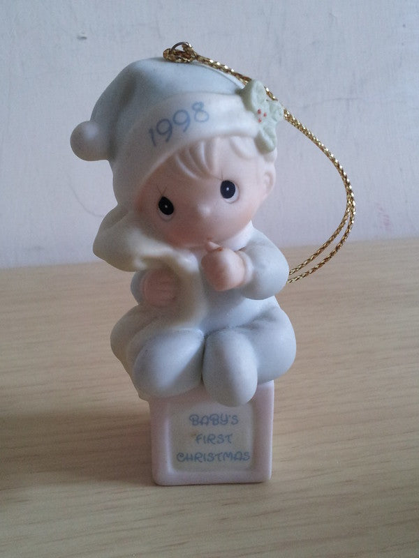 Precious Moments Babyโs 1st Christmas Marguerite's Uptown Girl