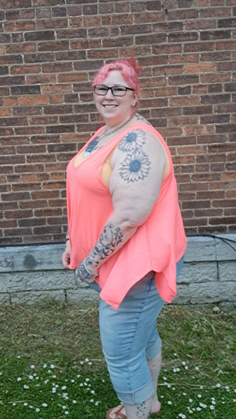 ELISA Oversized shark bite tank top