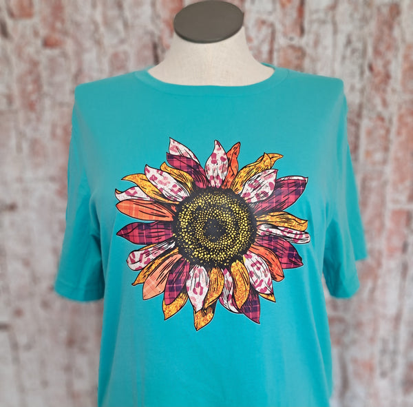 SUNFLOWER COLORFUL GRAPHIC TEE