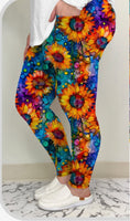 Inked Sunflower Capri