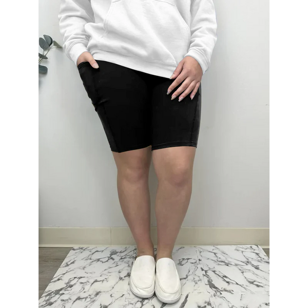 BERMUDA SHORTS W/Pockets