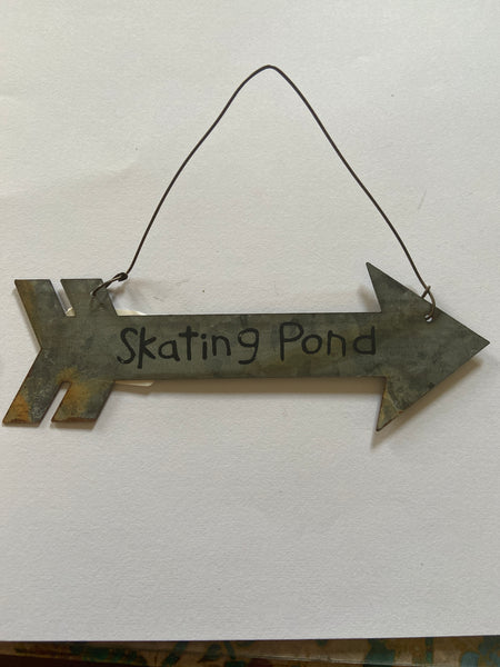 SLEDDING ARROWS RUSTIC SIGNS