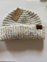 C.C BEANIE BOUCLE HAT WHITE